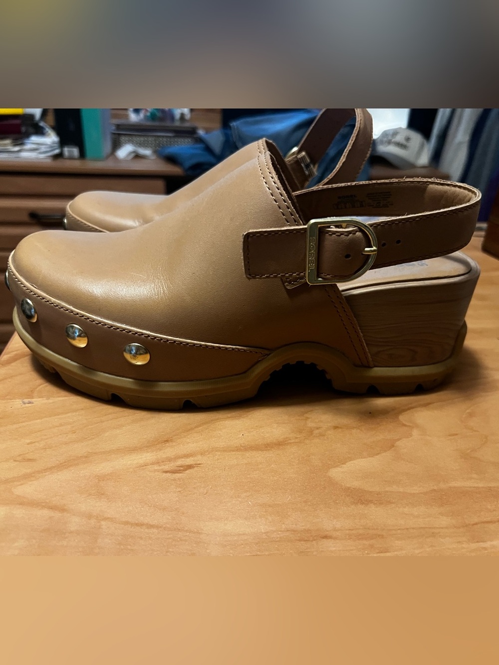 Sorel Ona Streetworks Studded Leather Clogs US 8